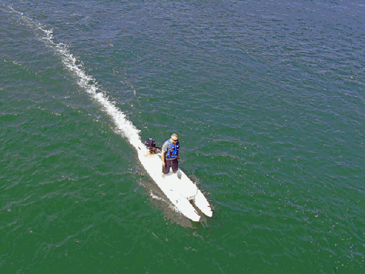 W720 kayak skiff gif animation