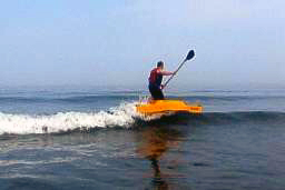 W kayak - wavewalking in Jenness Beach, NH